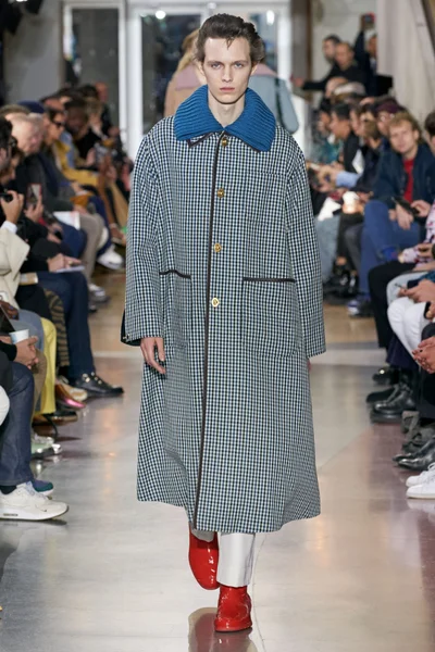 Look 6